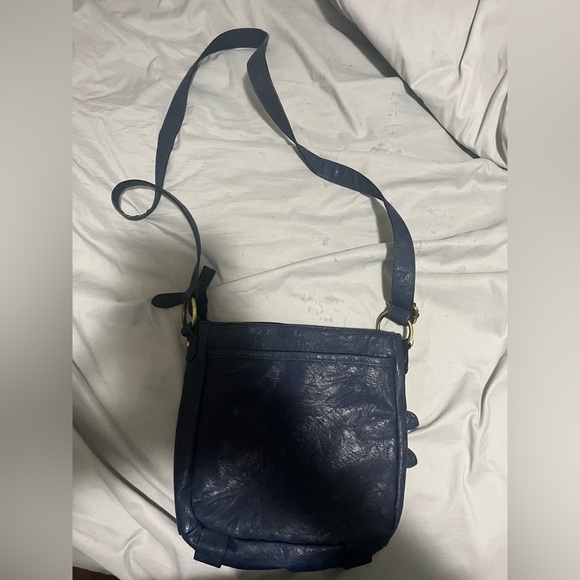 The Unbranded Brand Handbags - Chic Navy Crossbody Bag